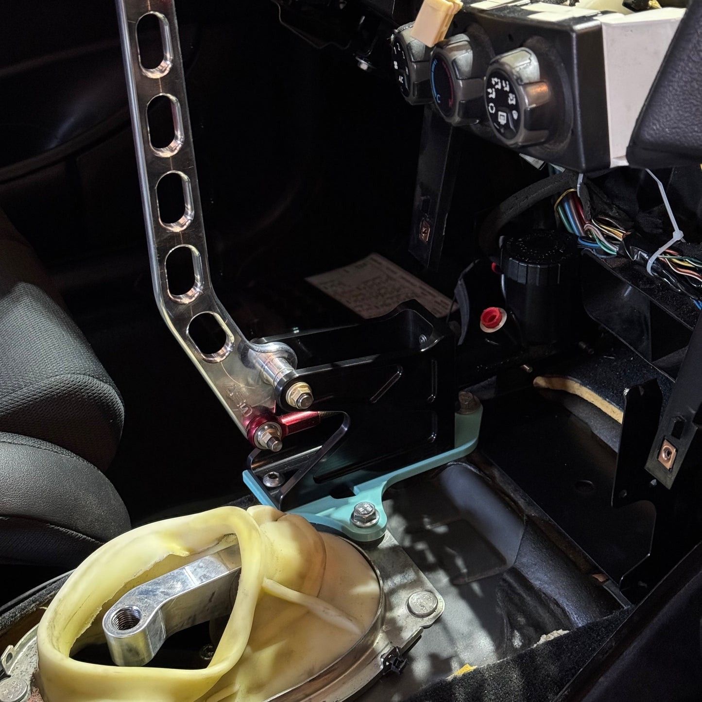 Hydraulic handbrake mount fitted to 2005 GTO drift build interior